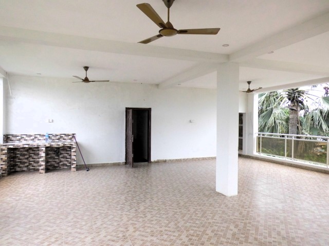 2/3 Bedroom Apartments in prime location for rent