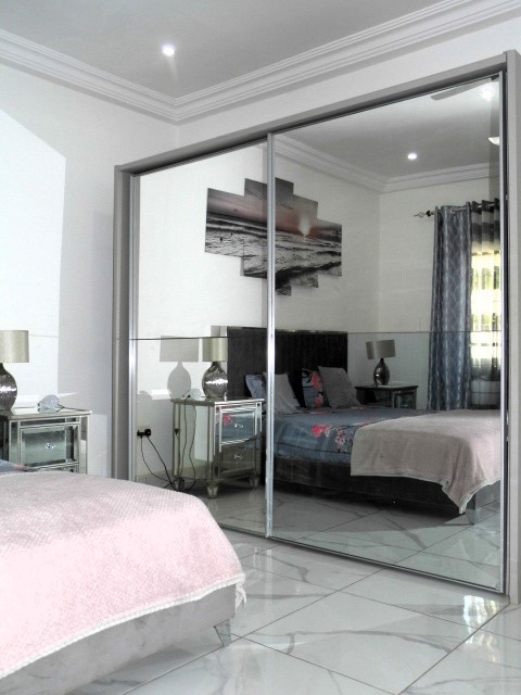 Prime Development Opportunity | 10-Bedroom Estate | Unfurnished Gem in Coastal Location