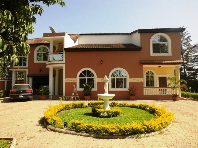 Epic 4 bedroom fully furnished property in the heart of Old Yundum