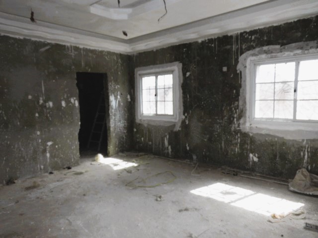 Unfinished 6 bedroom house at Brufut Wullinkama
