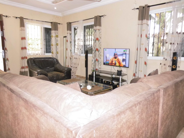 Well maintained 4 bedroom furnished home in Tranquil