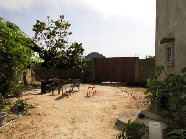 Unfinished 6 bedroom house at Brufut Wullinkama