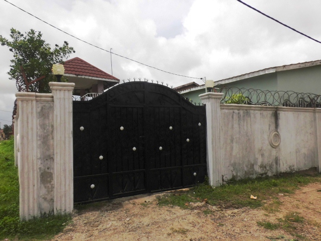 Unfurnished 4 bedroom located at Old Yundum