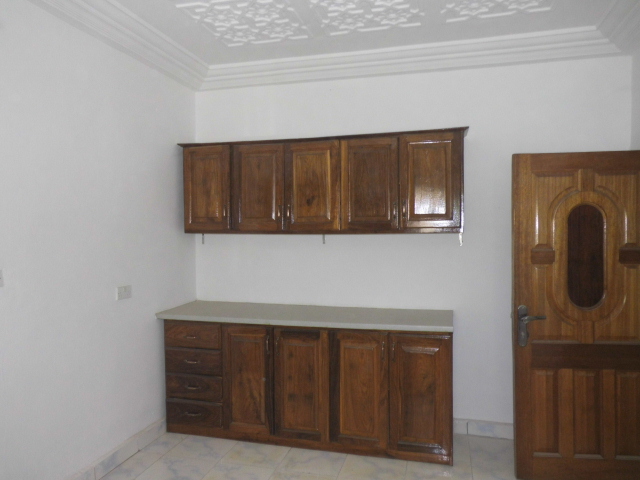 A beautiful 4 bedroom house unfurnished house Kerr Serigne