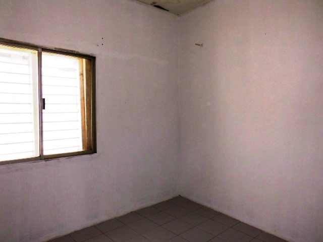 Recently renovated 3 Bedroom Unfurnished property at Kanifing Estate