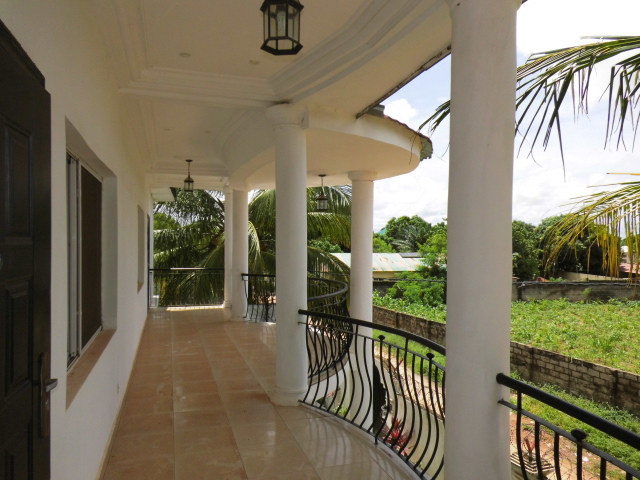 Stunning 7 bedroom unfurnished at Brufut Ghanatown