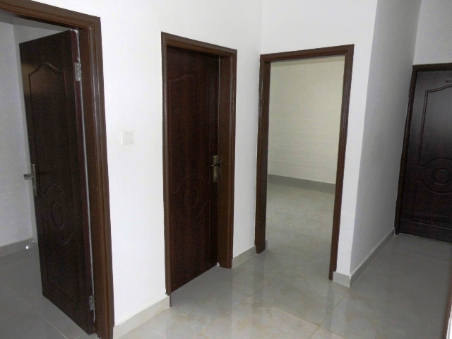 3 bedrooms unfurnished house with modern kitchen  at Tanji