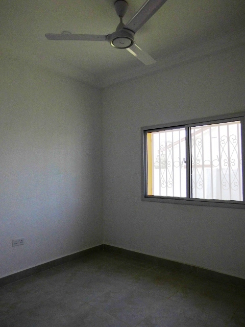 3 bedrooms unfurnished house with modern kitchen  at Tanji