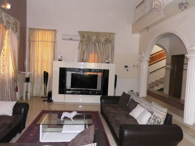 Epic 4 bedroom fully furnished property in the heart of Old Yundum