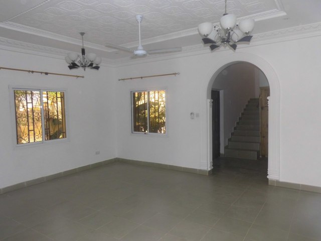 4 bedrooms unfurnished storey house located in Brusubi phase 2