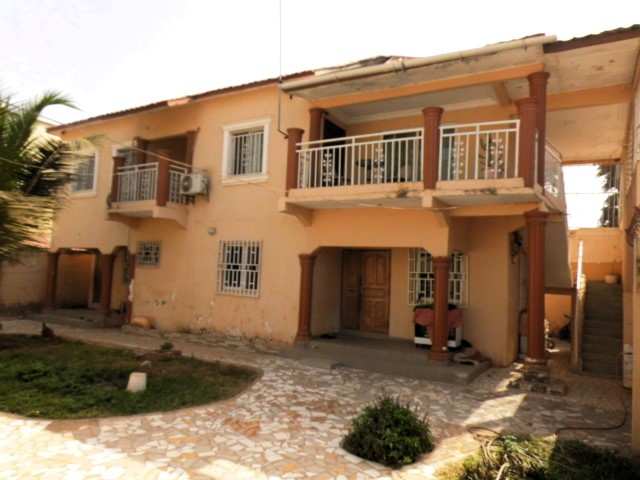 Prime Development Opportunity | 10-Bedroom Estate | Unfurnished Gem in Coastal Location