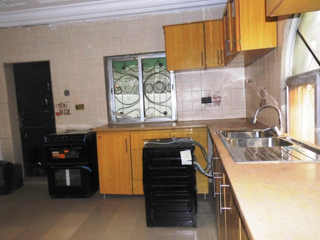 Unfurnished 4 bedroom located at Old Yundum