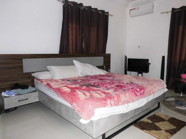 Beautiful 3 bedroom house fully furnished at Paradise View