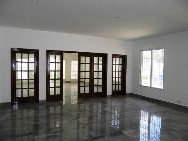 Massive modern 4 bedroom unfurnished house in&nbsp;Fajara
