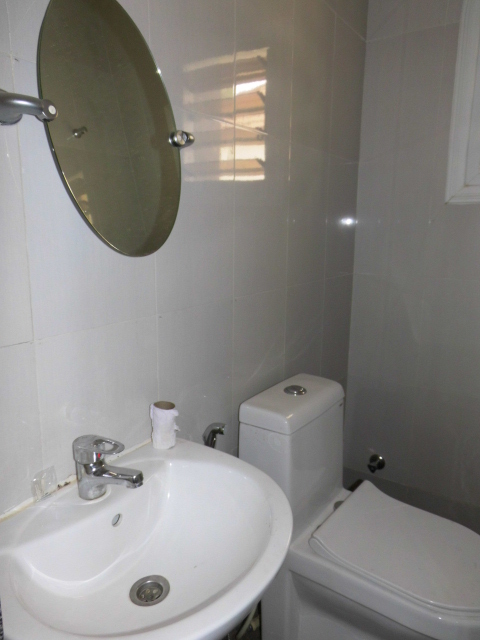 Makati Furnished 3 bedroom and 3 bathroom property