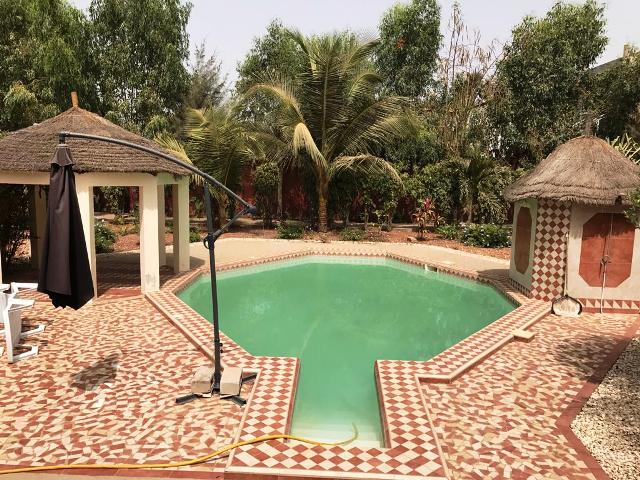 Spacious&nbsp;4 Bedroom&nbsp;partially furnished full compound in Kerr Serigne