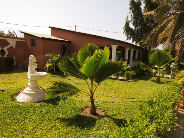 Epic 4 bedroom fully furnished property in the heart of Old Yundum