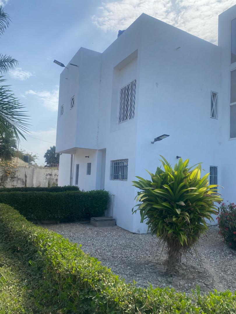 Exquisite 12-Bedroom Luxury Estate - A masterpiece in modern architectural design, exuding: elegance & comfort.