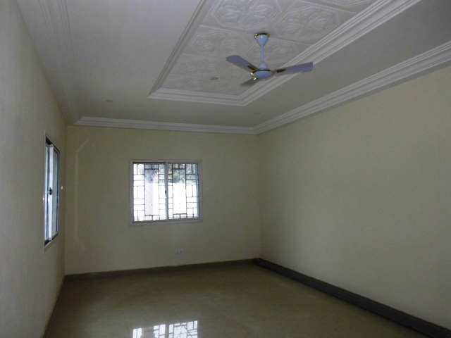 4 Bedroom Modern Bungalow For Sale in Sukuta Nema