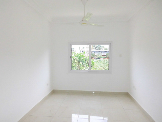 Luxury 6-Bedroom Sea View Residence | Prime Location