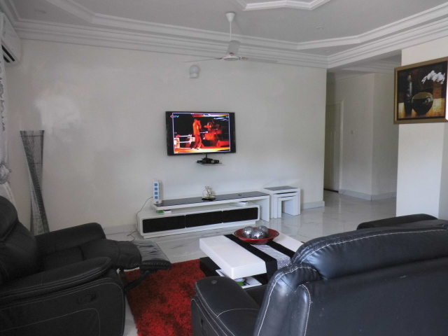 Beautiful fully furnished B2 Apartments for rent at Kotou