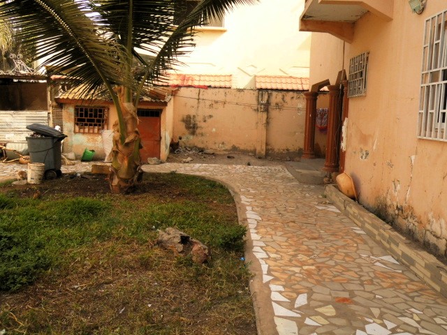 Prime Development Opportunity | 10-Bedroom Estate | Unfurnished Gem in Coastal Location