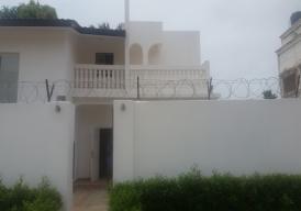 6 BEDROOM UNFURNISHED (NEW SENEGAMBIA HIGHWAY)