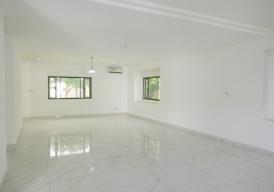 Five bedroom villa in Brufut Garden Estate
