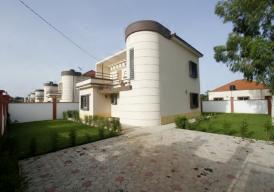 JUFFURE HOUSE 3 bedroom story house in (Salagi)