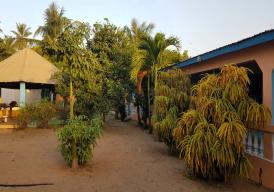 Darai Sabar Guest House at Kartong River side
